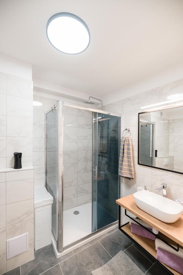 Kailani Luxury Central 3 Bedroom, 3 Bathroom Apartment With A Sunny Balcony Zadar Extérieur photo