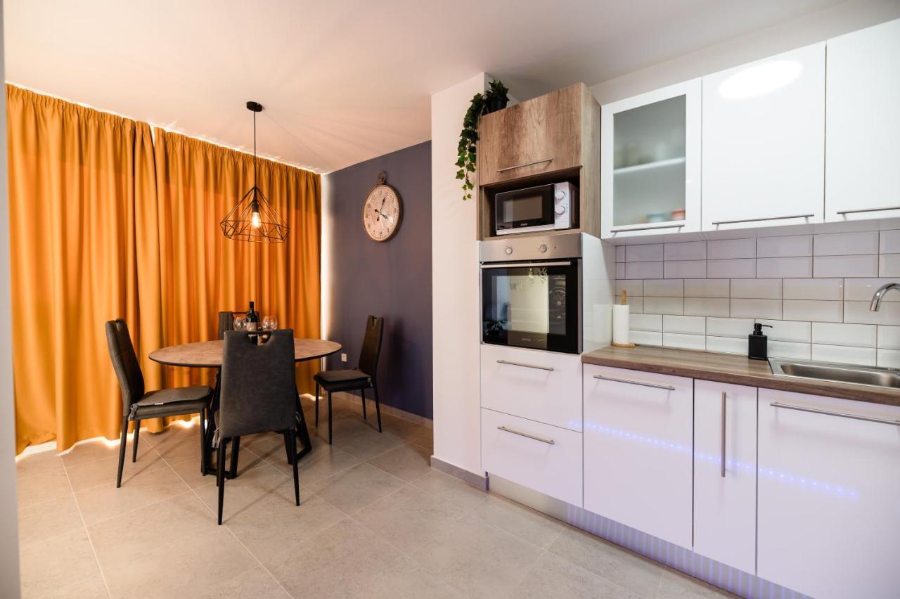 Kailani Luxury Central 3 Bedroom, 3 Bathroom Apartment With A Sunny Balcony Zadar Extérieur photo